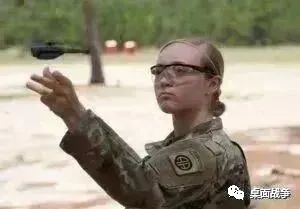 虚拟货币在国际人道主义援助中的应用：如何增强透明度与信任感_男人怎么按摩可以增强亲密感_虚拟信用卡中信银行信任宝